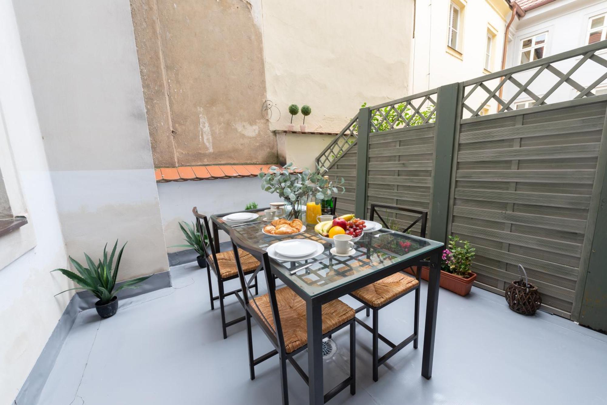 Best Price & Location - Historic Square Residency Praha Eksteriør bilde